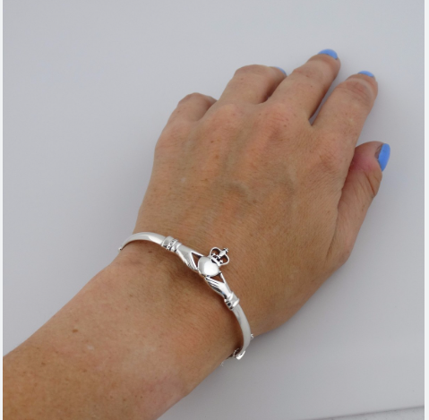 Solvar Bracelet Claddagh