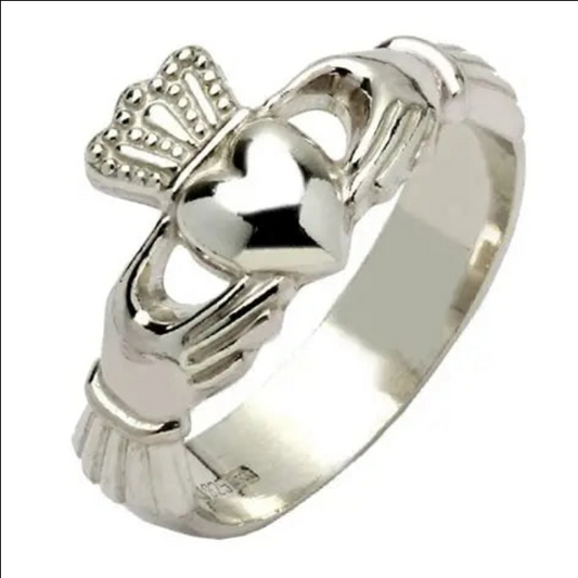 Solvar Ring Claddagh Size 5