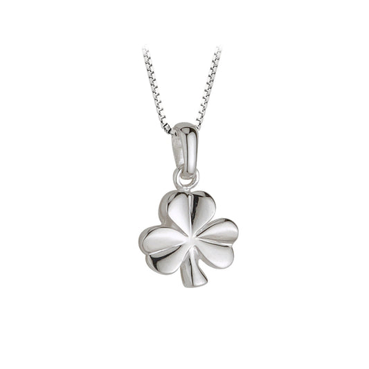 Solvar Clover Pendant